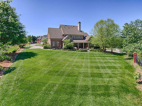 3rd image of 1503 Lukes Woods Ln