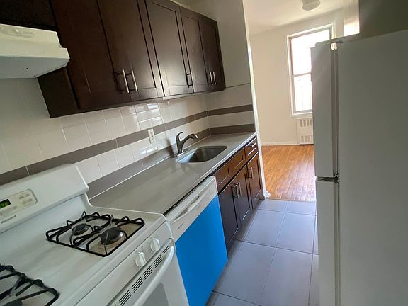 4th image of 111-38 76th Dr #3D