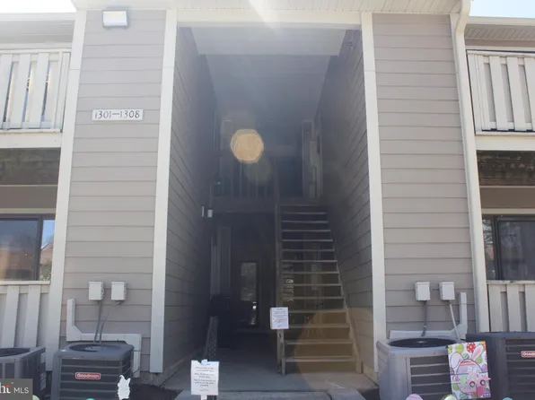 1308 Morris Ct, North Wales, PA 19454