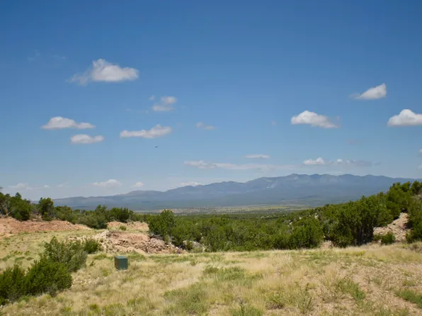 6 Chato Trl, Mountainair, NM 87036