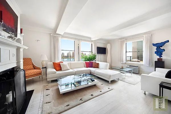 Rented by Halstead Real Estate | media 14