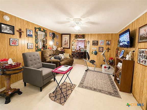 3rd image of 109 S Colorado St