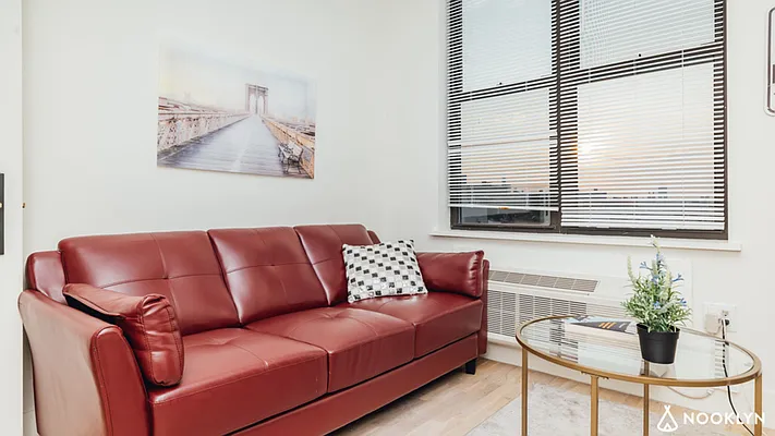 Rented by Nooklyn NYC LLC | media 18