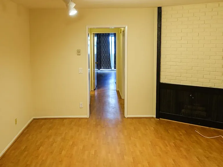 1730 Camden Ave #104 — Photo 5
