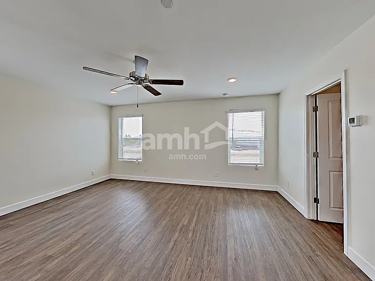5949 W Columbine Dr — Photo 12