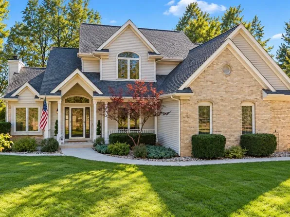 10464 E Ml Ave, Galesburg, MI 49053