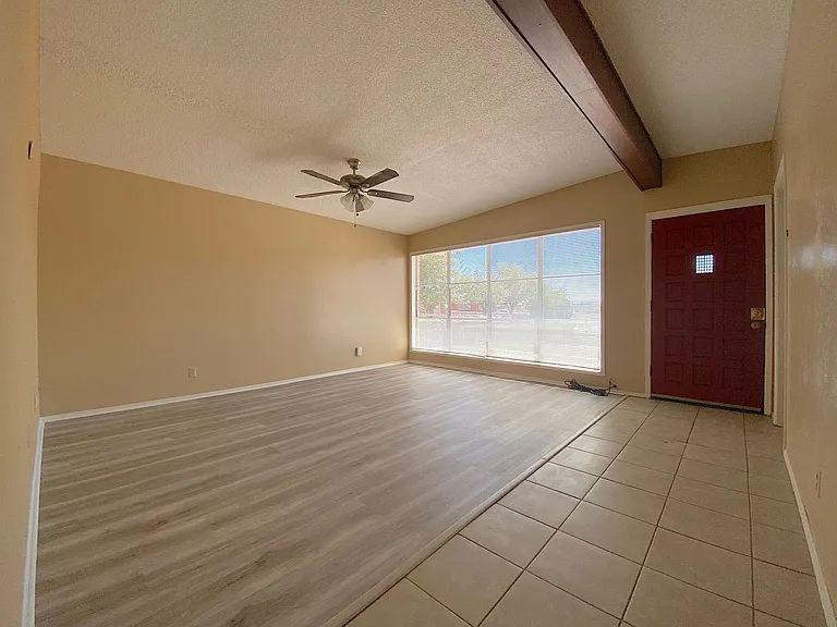6041 Redstone Ln — Photo 6