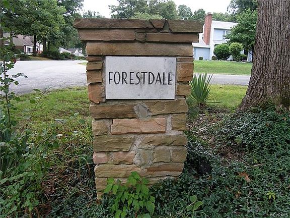 2nd image of 1714 Sandlewood Ct