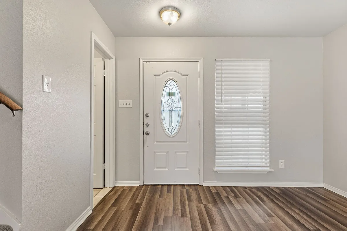 Building Photo - 4103 Shagbark Dr