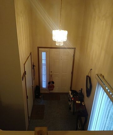 3rd image of 406 Clifton Dr