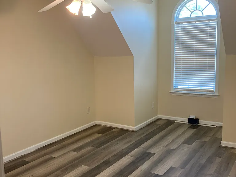 137 Havelock Cir — Photo 16