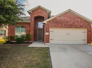325 Lone Star Blvd, Hutto, TX 78634
