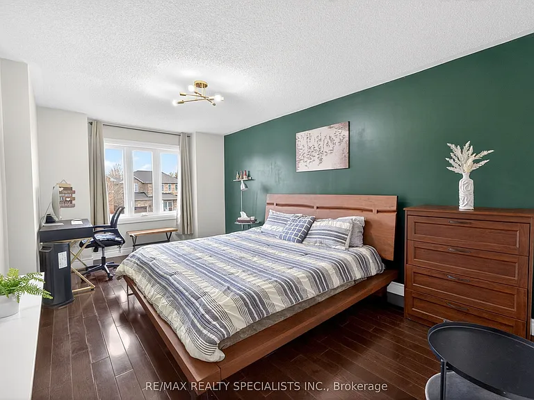 2067 Golden Orchard Trl — Photo 24