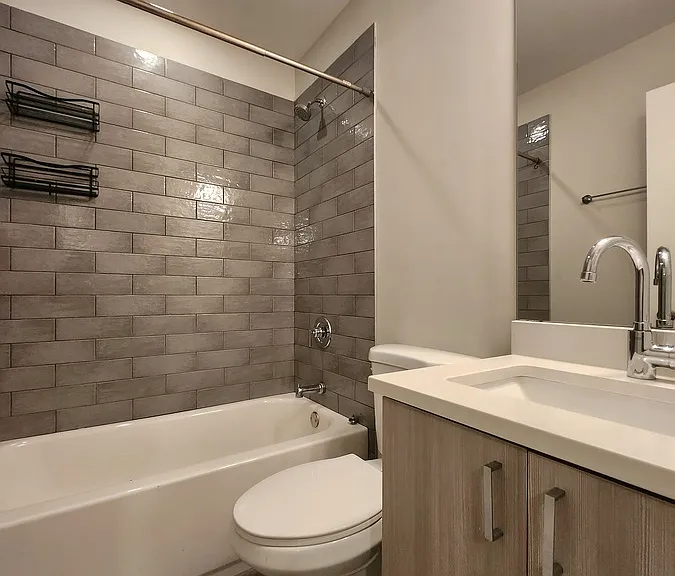 3548 N Racine Ave #1 — Photo 14