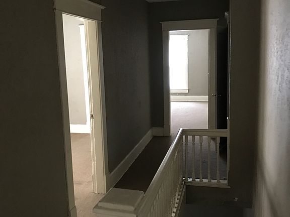 5th image of 3505 N Illinois St
