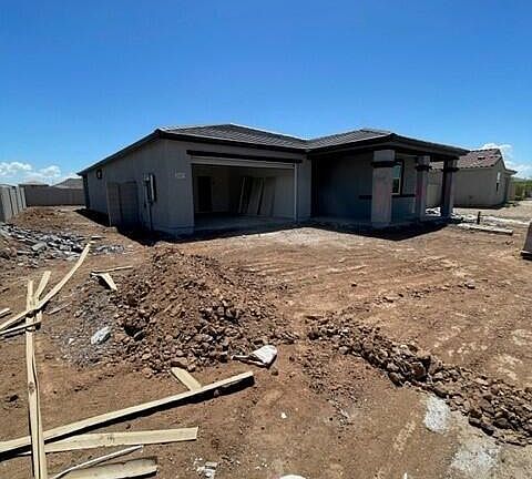 5th image of 2049 E BROOKLYN Drive