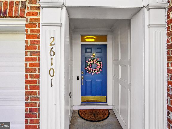3rd image of 26101 Nimbleton Sq