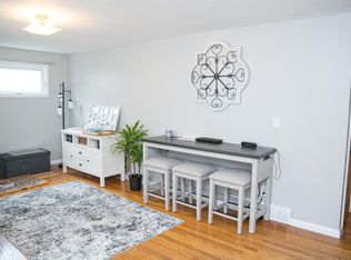 302 Blackmore Rd, Camillus, NY 13031