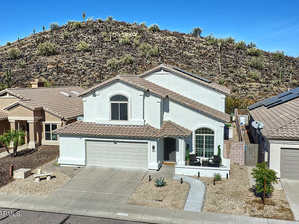1st image of 2410 E Paraiso Drive