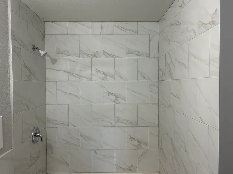 950 NW Hobart Ave — Photo 18
