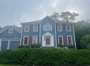 396 Wickham Rd, North Kingstown, RI 02852