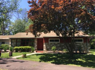 913 Surrey Dr, Ambler, PA 19002