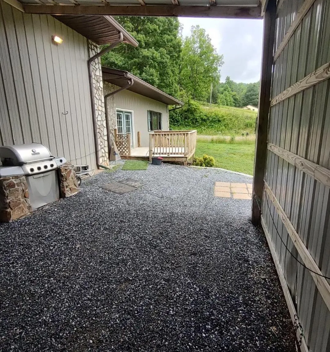 303 Norman Dr — Photo 1