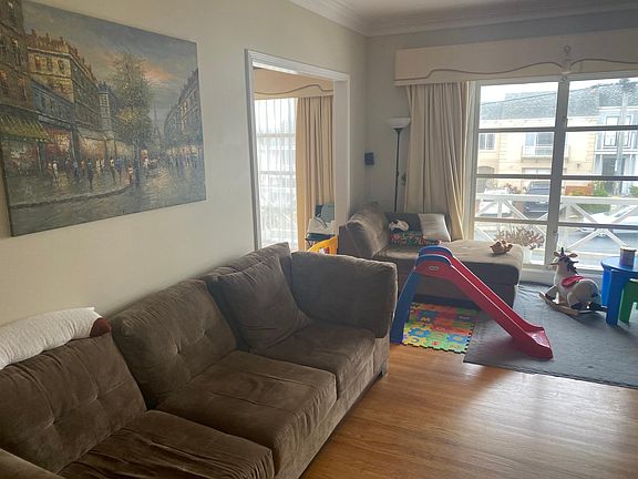 2nd image of 1734 32nd Ave