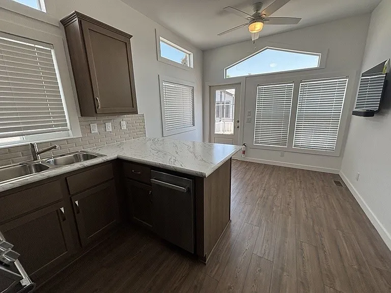 303 N Lindsay Rd #S-034 — Photo 3