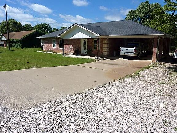3rd image of 6961 Woodland Dr
