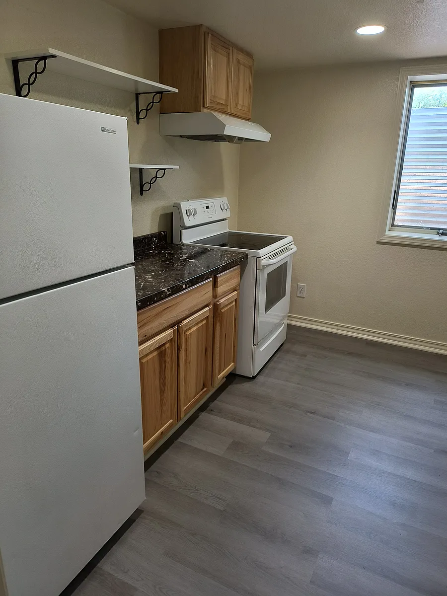 Kitchen - 15th Avenue Ct