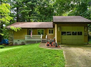 66 Wildwood Cir, Fletcher, NC 28732