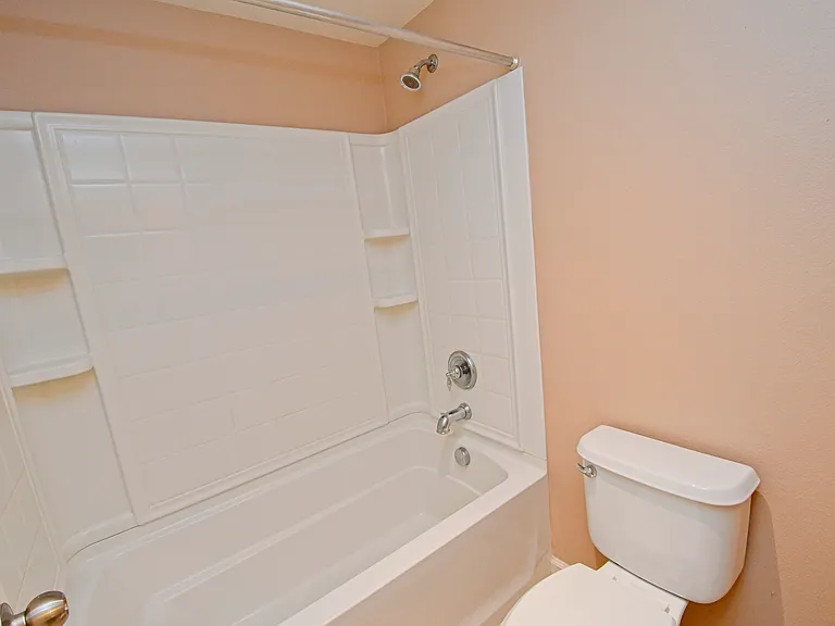 5266 Skystone Dr — Photo 25