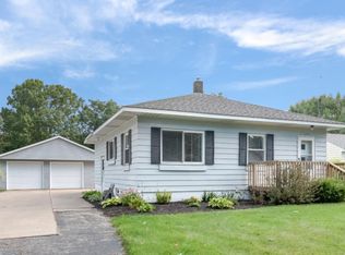 2247 Valentine Blvd NE, Grand Rapids, MI 49525