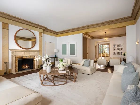 49 East 80th Street image 9 of 30