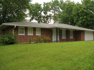 5 W Cheshire Dr, Saint Charles, MO