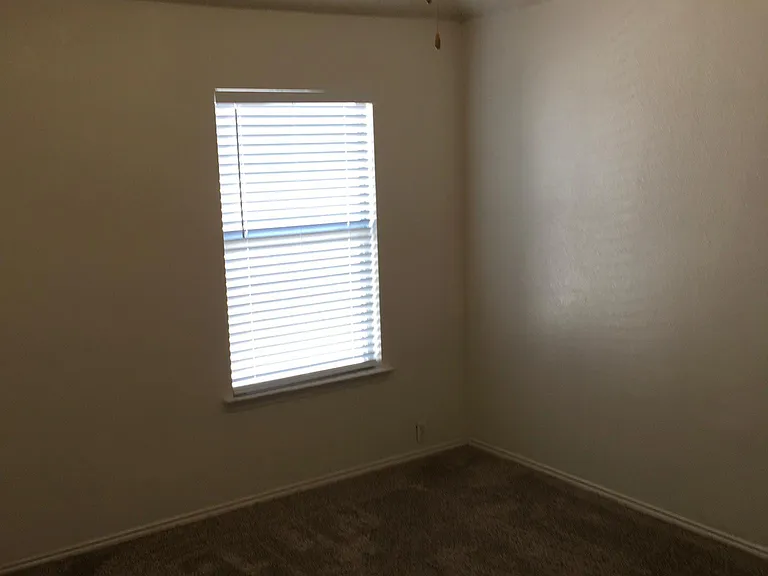 8408 Orleans Ln — Photo 5