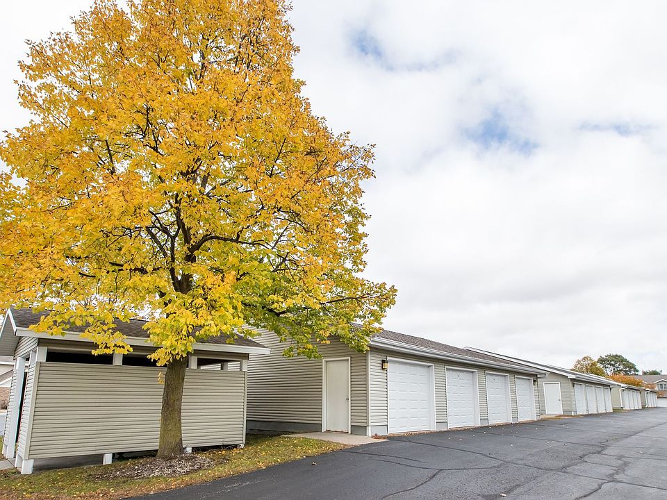 1st image of 2956 Hickory Dr #2960-106