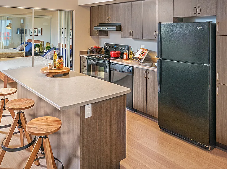 570 Bay St #10001 — Photo 1