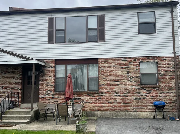23 Alicia Ct, Glenolden, PA 19036