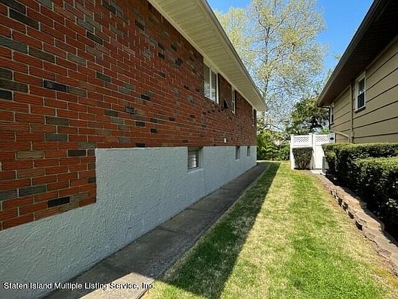 5th image of 46 Galloway Ave