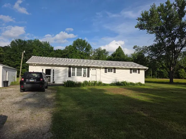 32372 Main St, Tamms, IL 62988
