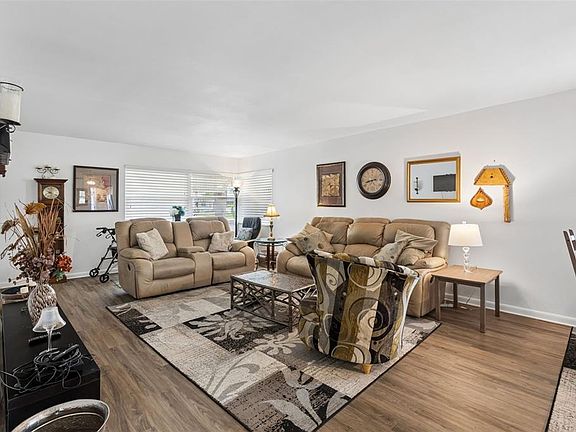 4th image of 5875 18TH STREET N #1