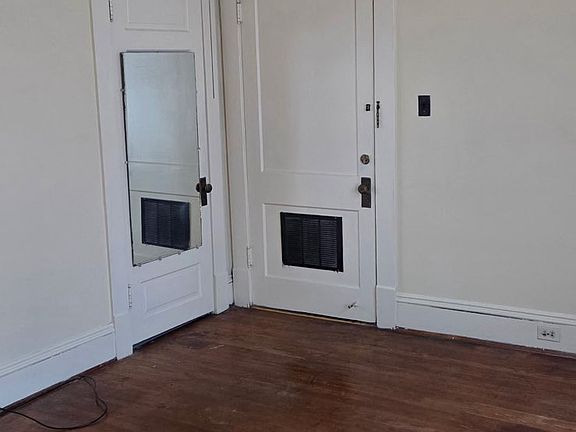 3rd image of 115 N Boylan Ave #3A