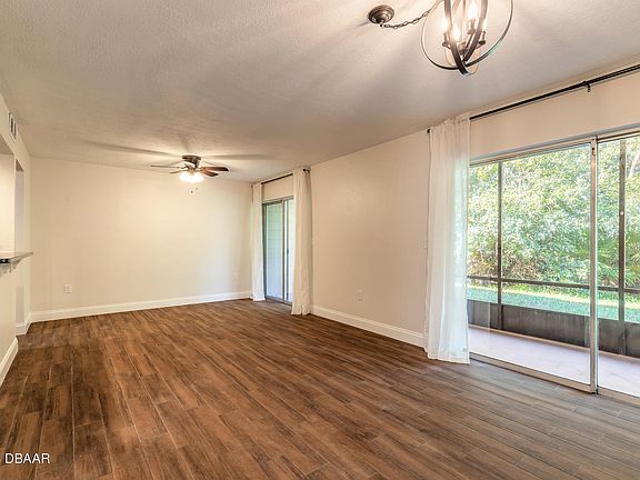 5th image of 150 Wax Myrtle Woods Ct APT 2A