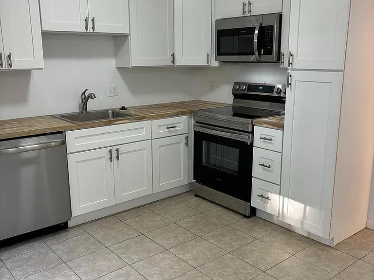 5108 Brooke Valley Ct — Photo 9
