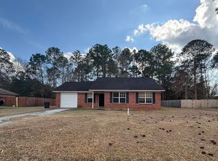 300 McCumber Dr, Allenhurst, GA 31301