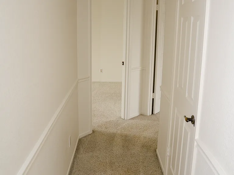 1800 Nora Dr — Photo 11