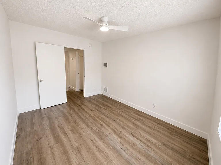 7450 Canby Ave — Photo 6