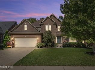 4818 Cedar Forest Pl, Louisville, KY